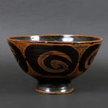 DAVID LEACH (1911-2005) - LARGE STONEWARE BOWL. (d) Made at the Lowerdown Pottery, the large bowl