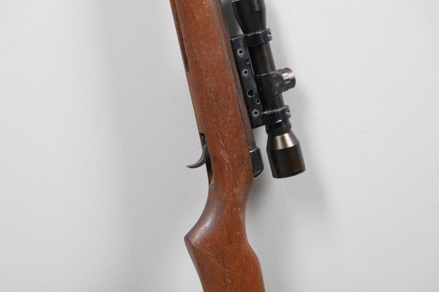 A .22 BSA AIR RIFLE WITH SIGHT. - Image 5 of 6