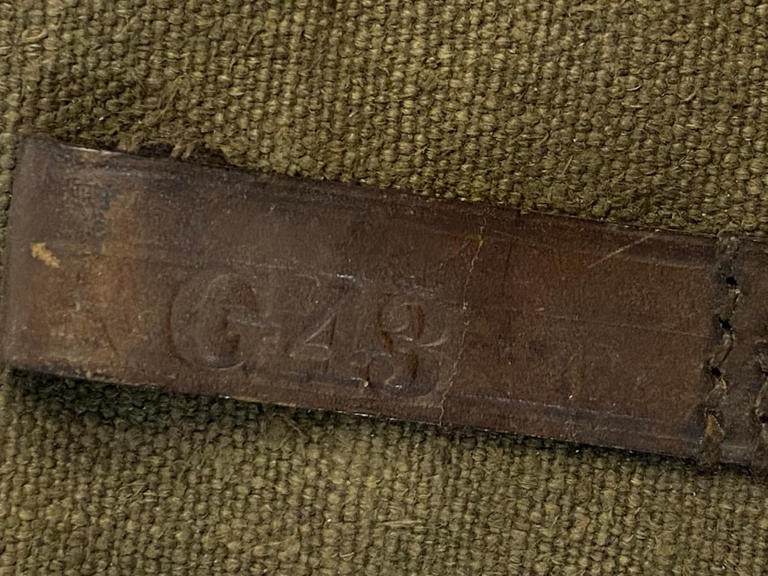 A SECOND WORLD WAR GERMAN AMMUNITION POUCH. - Image 5 of 6