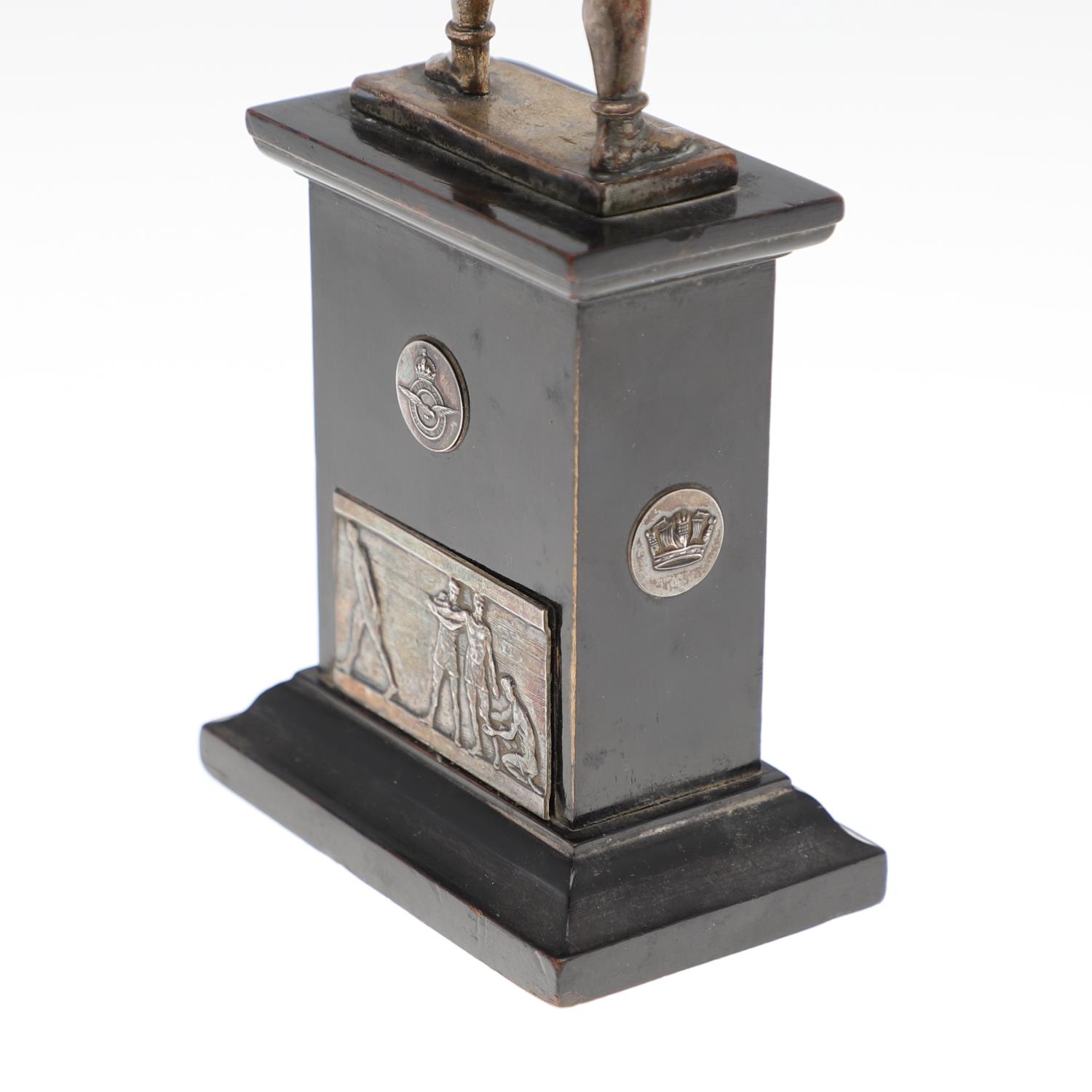 AN INTER-SERVICES BOXING TROPHY. - Image 6 of 7