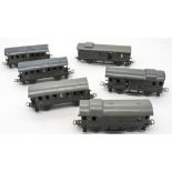 Lot Märklin Personenwagen, bestehend aus 3 x 327, 2 x 328 und 1 x 3294. H0, gebraucht.