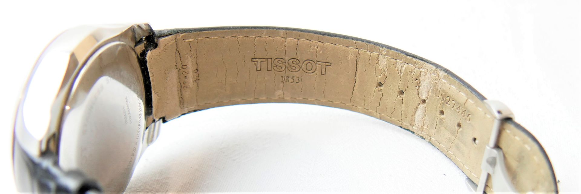 Herrenarmbanduhr Tissot 1853 Couturier GMT, Quarzwerk. Funktion nicht geprüft. Guter Zustand. - Bild 3 aus 4