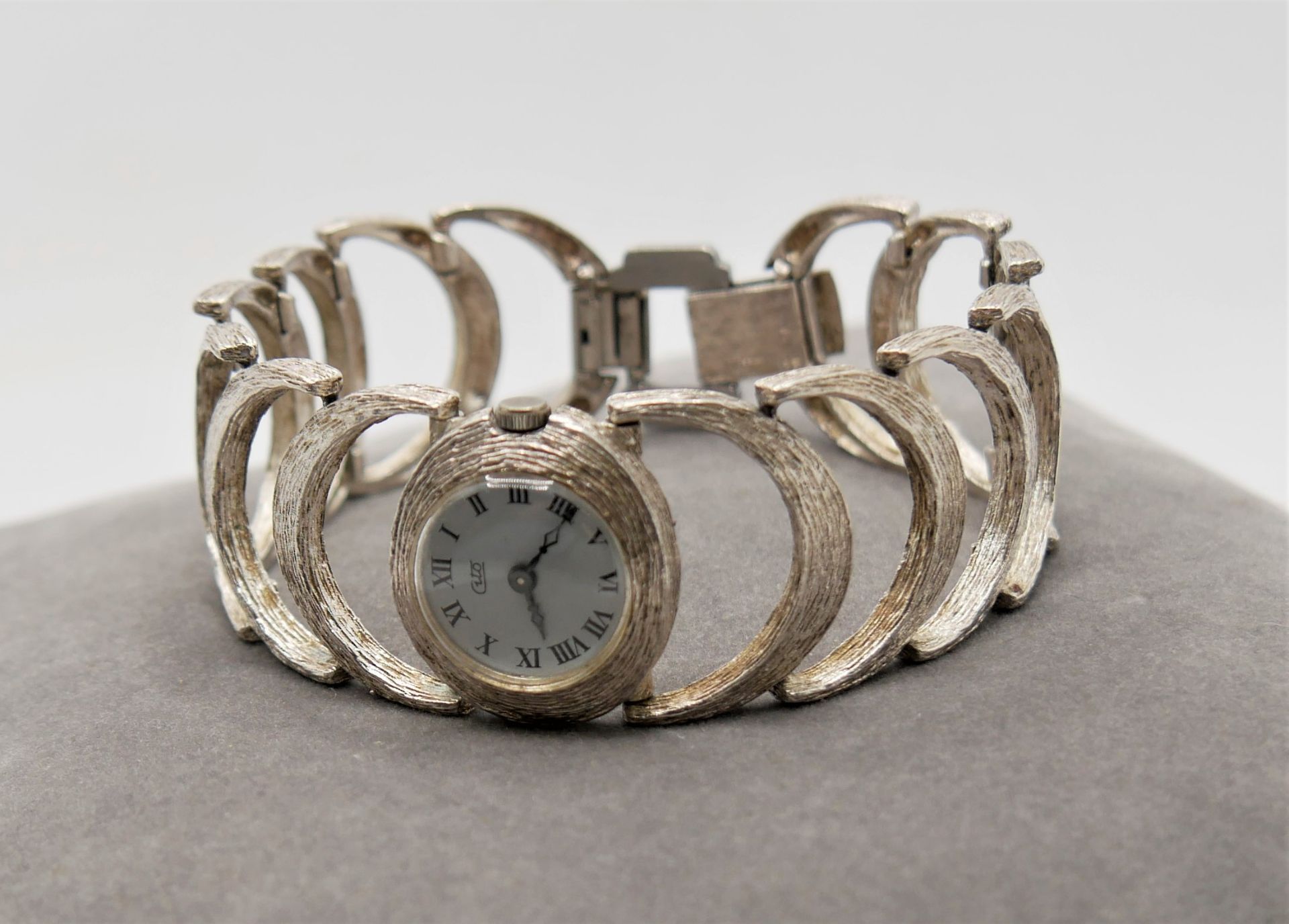 ausgefallene moderne Damenarmbanduhr, 835er Silber, Marke Cito, mechanische Funktion. Geprüft. - Bild 3 aus 3