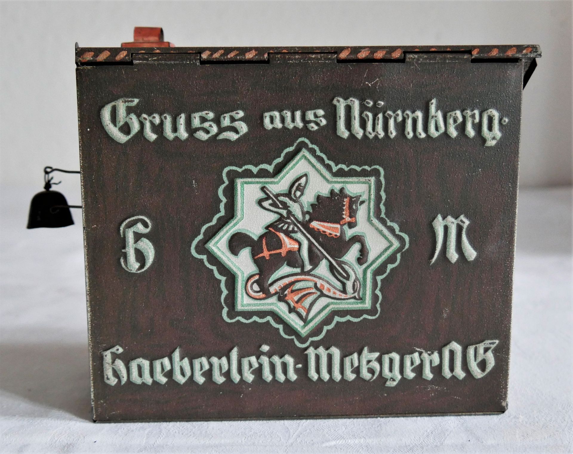 Antike Lebkuchendose Bratwurstglöcklein Nürnberg, Gruss aus Nürnberg - Haeberlein - MetzgerAG um - Image 4 of 6
