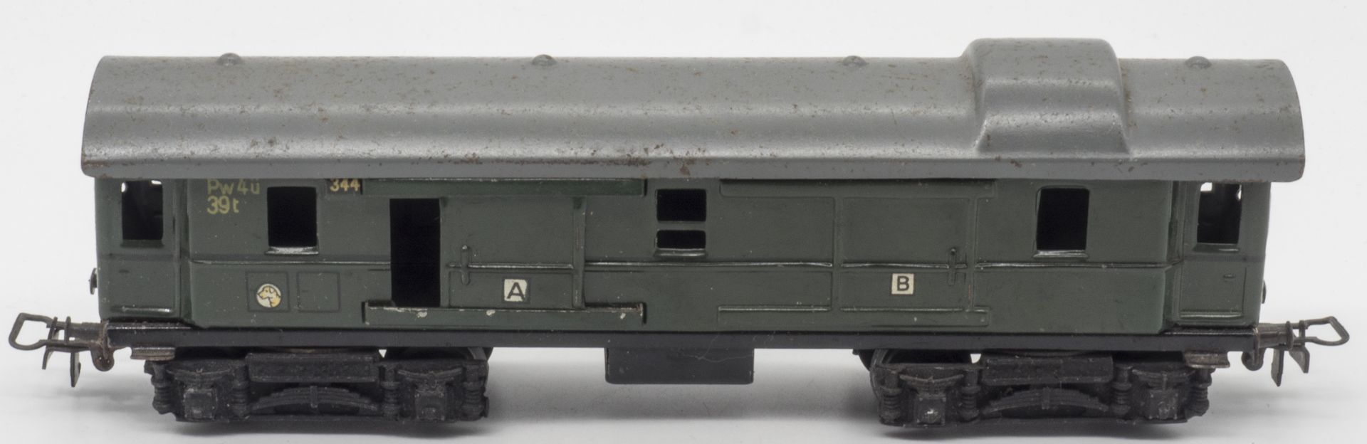 Märklin 344, Gepäckwagen, 4 - achsig. Spur H0. Gebraucht.