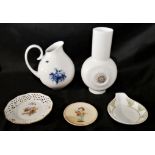 Lot Porzellan aus Auflösung, dabei Henkelvase Rosenthal, Goebel, Kaiser, etc.