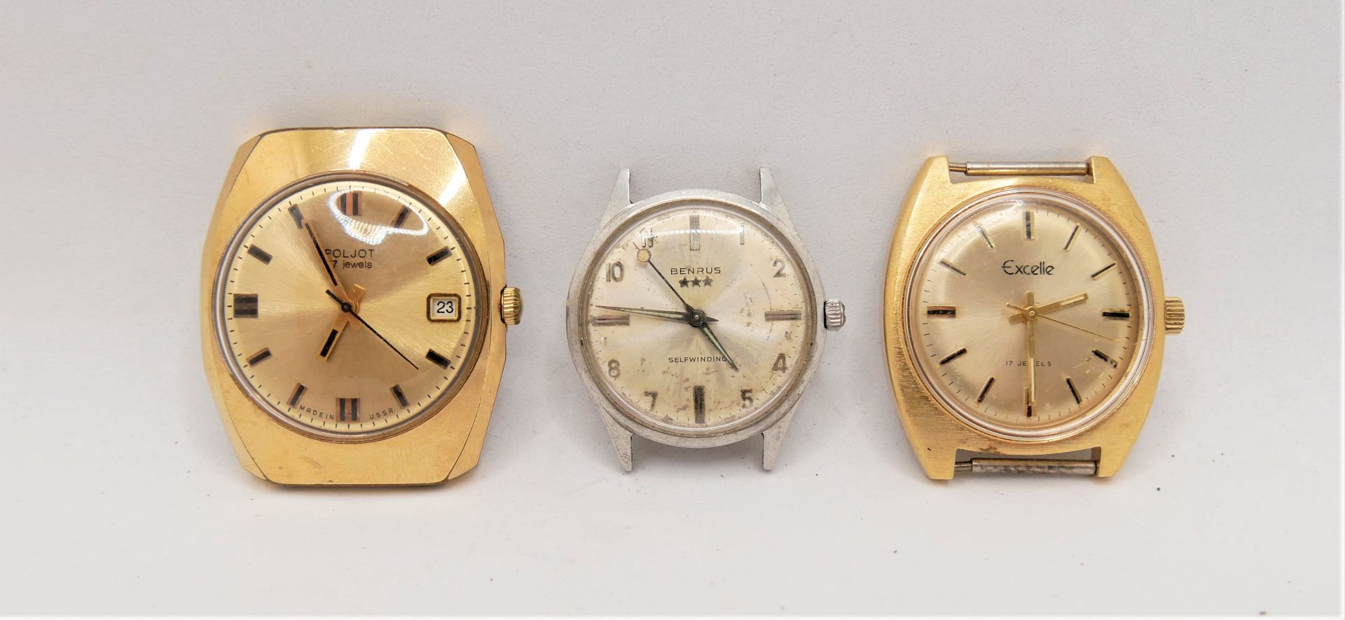 3 ausgefallene Herrenarmbanduhren, bestehend aus 1 Poljot 17 Jewels, 1x Benrus Selfwinding und 1x