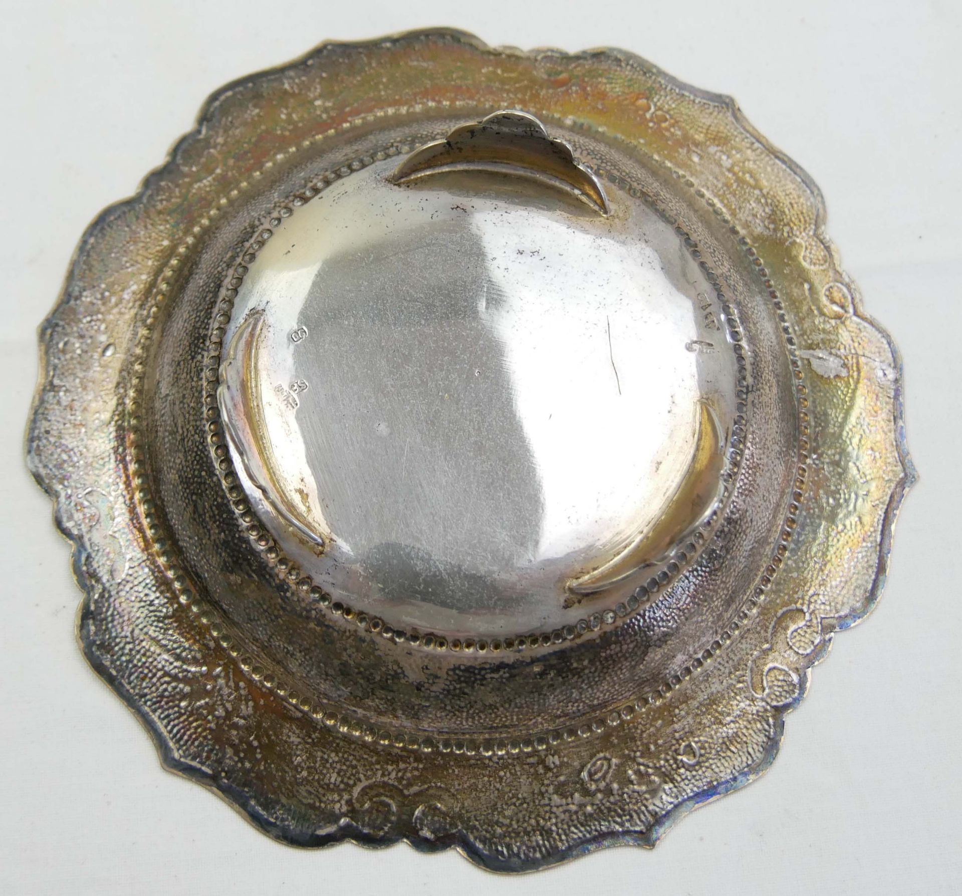 China Silberschale, gemarkt mit SF90, Sing-Fat, Silberschmied Kanton Shanghai. Durchmesser ca. 16 - Image 3 of 3