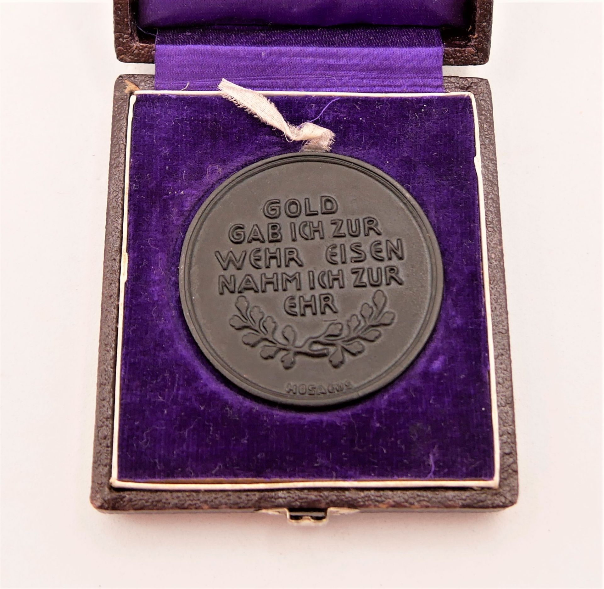 Medaille "In eiserner Zeit", im Original Etui. Sehr guter Zustand. - Bild 2 aus 4