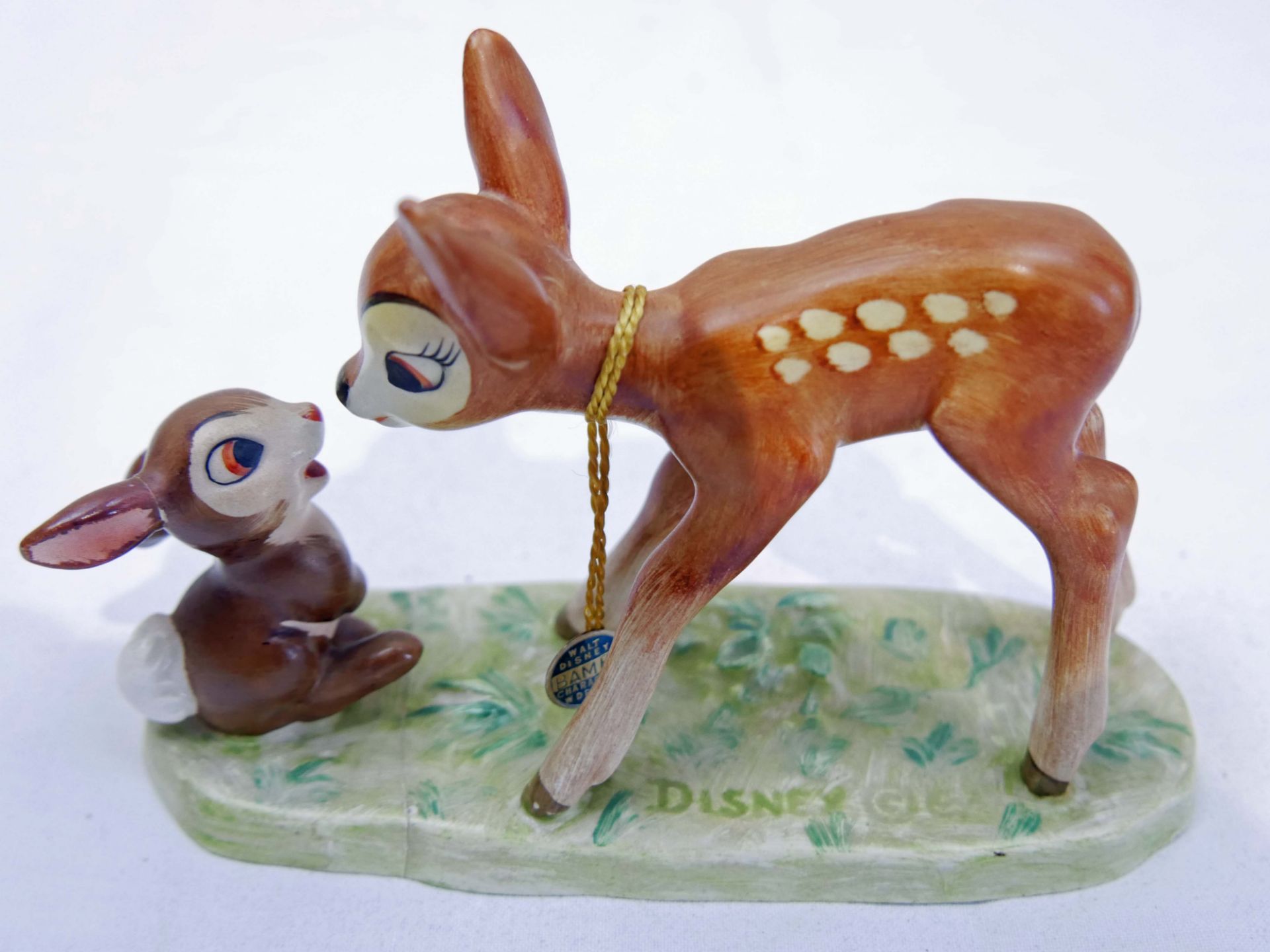 Goebel Porzellanfigur "Bambi & Klopfer", Bodenplatte gerissen und geklebt (nicht störend). Länge ca. - Bild 2 aus 3