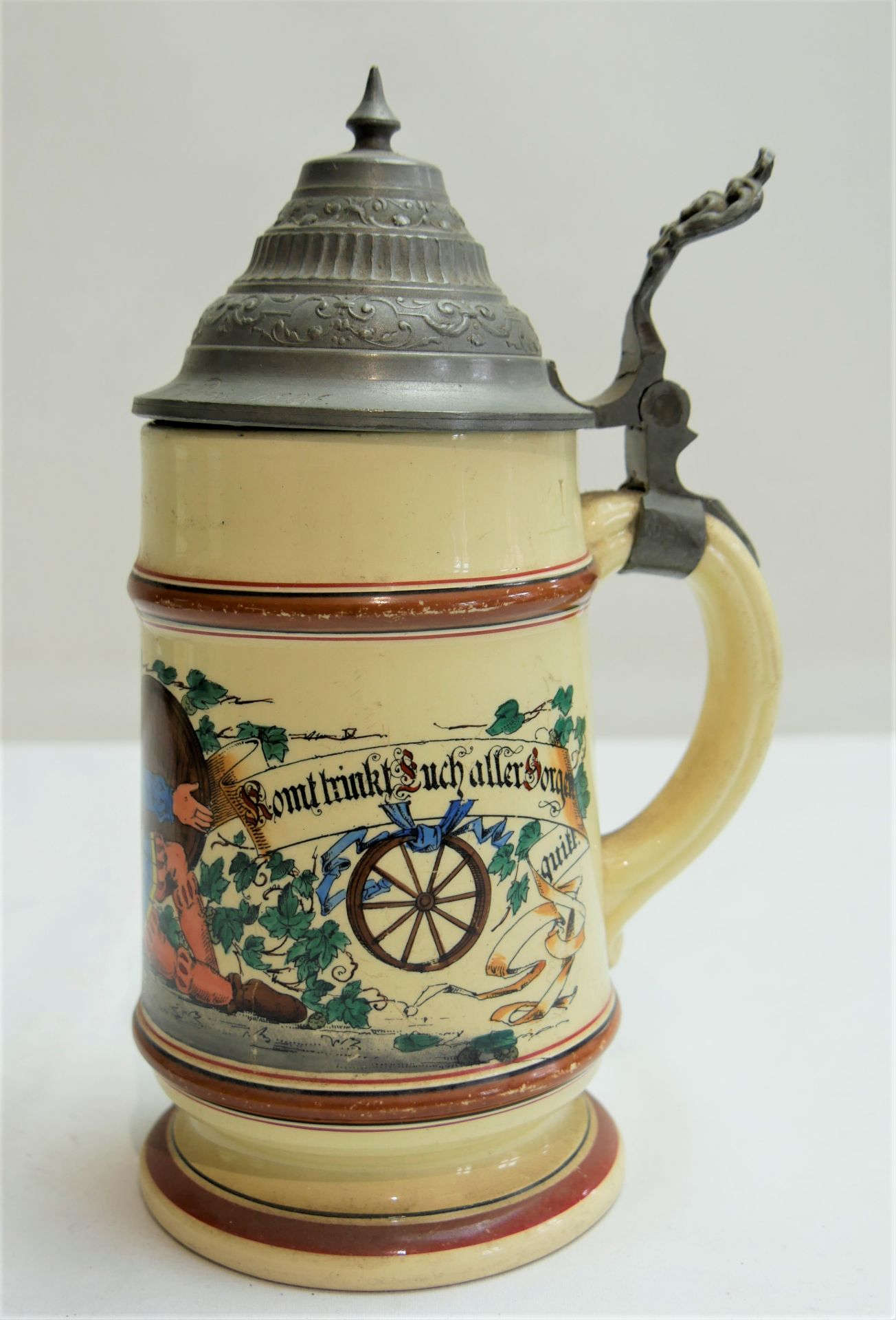 Alter Bierkrug mit Daumendrücker. Inschrift Deckel: 2. Pion. Bat. 1. Komp. IV. Preis 1896. Mit - Bild 3 aus 3