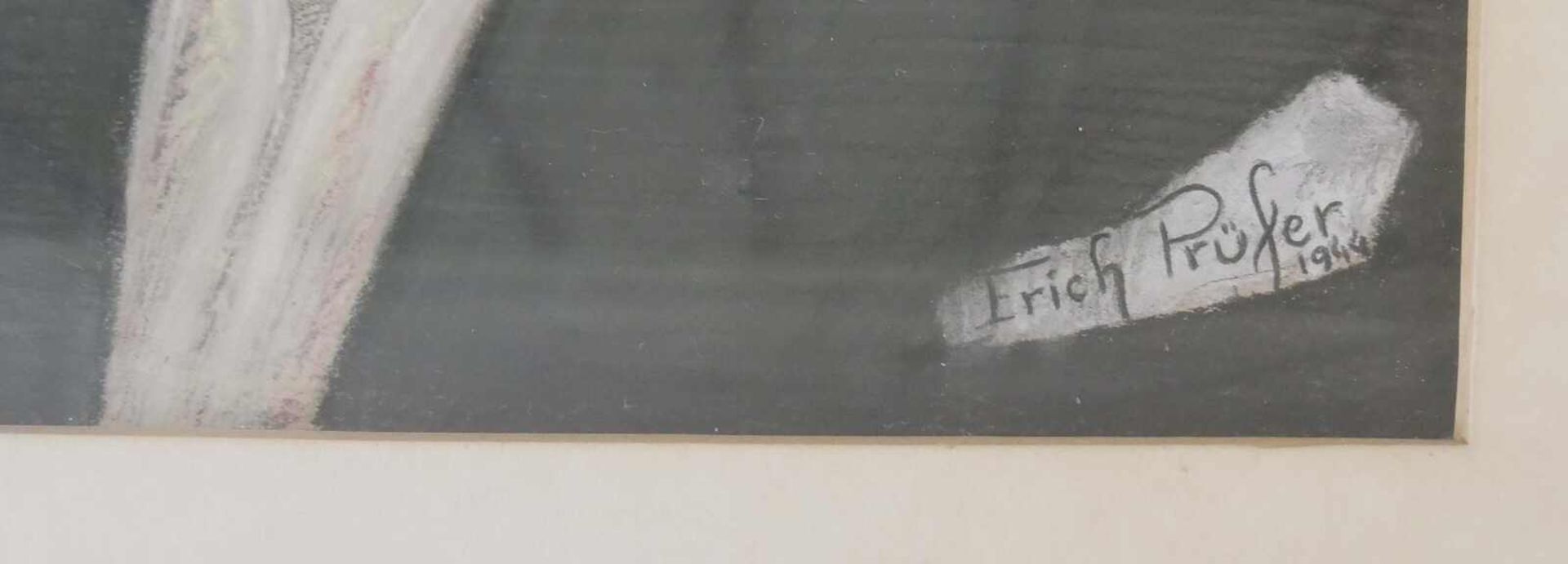 Erich Prüfer, Zeichnung "Frau", rechts unten Signatur Erich Prüfer 1944. Hinter Glas gerahmt. - Image 2 of 3