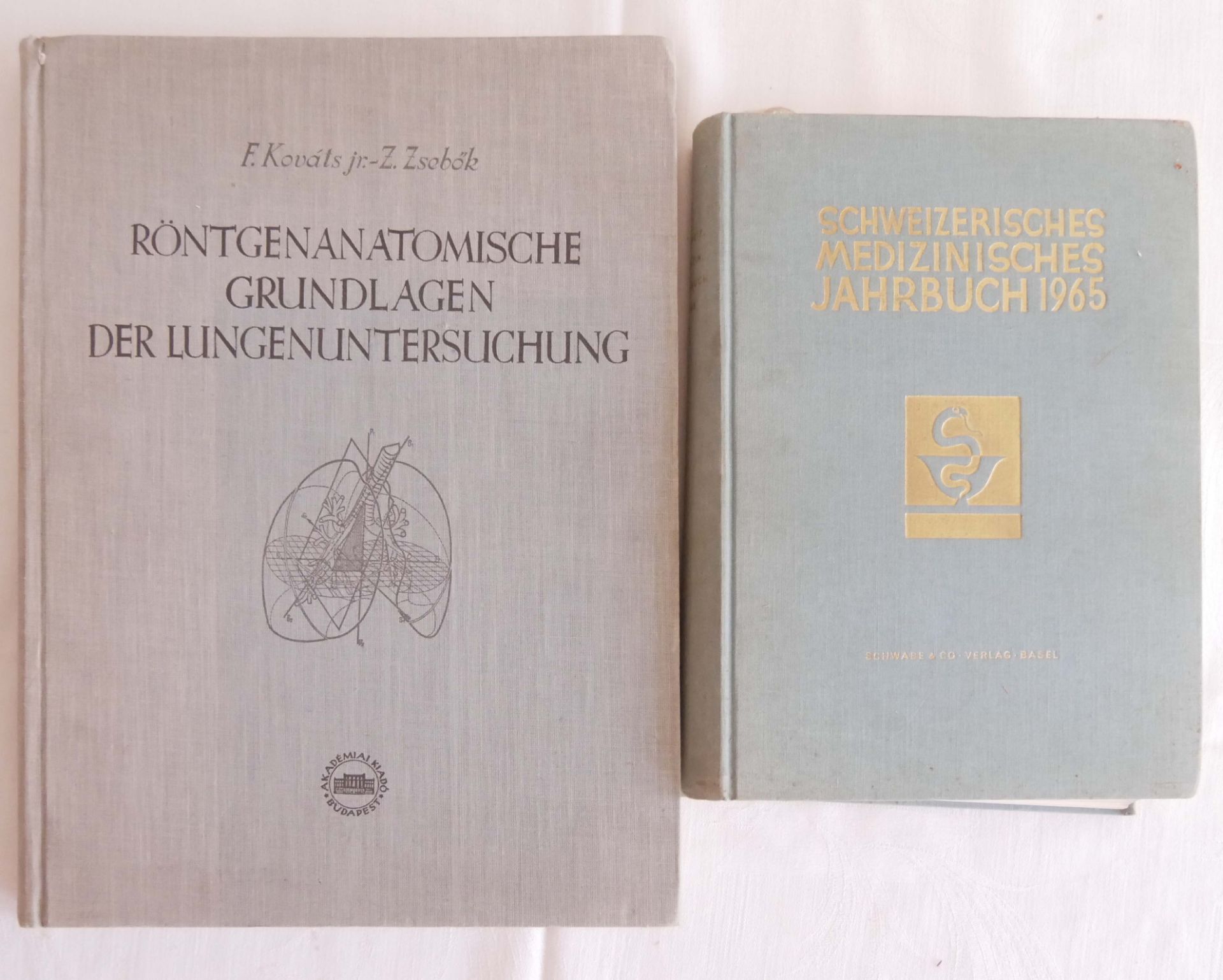 "Schweizerisches medizinisches Jahrbuch 1965" und "Röntgenanatomische Grundlagen der