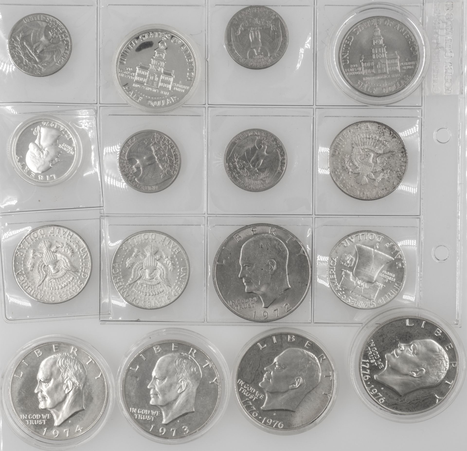 Lot Münzen USA, dabei auch Silber. Bitte besichtigen!