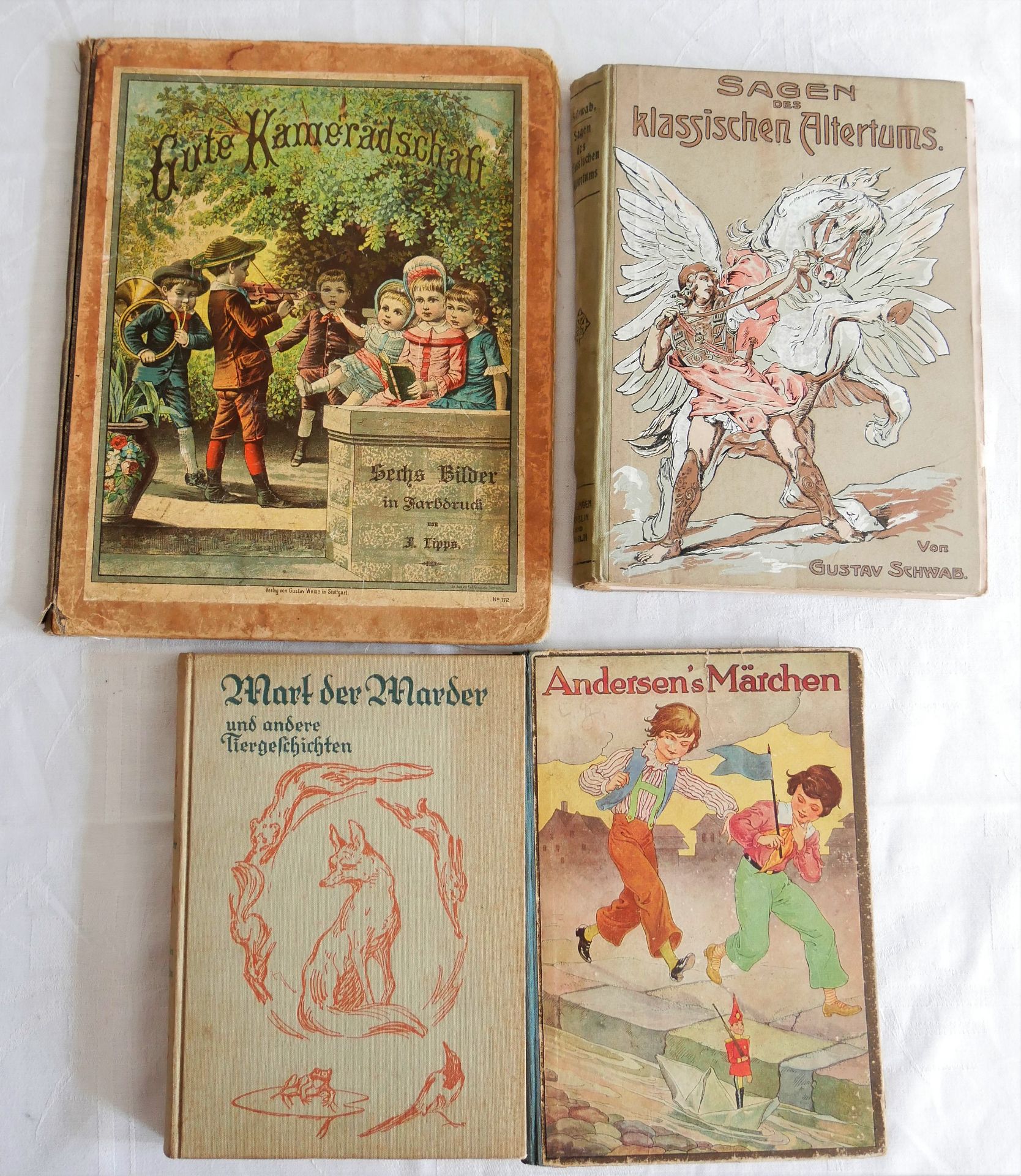 Lot Kinderbücher, dabei "Andersen´s Märchen", "sagen des klassischen Altertums", "Gute