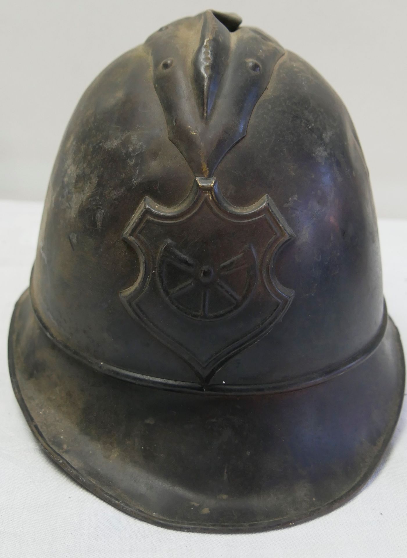 Stahlhelm "Feuerwehr". Bitte besichtigen.