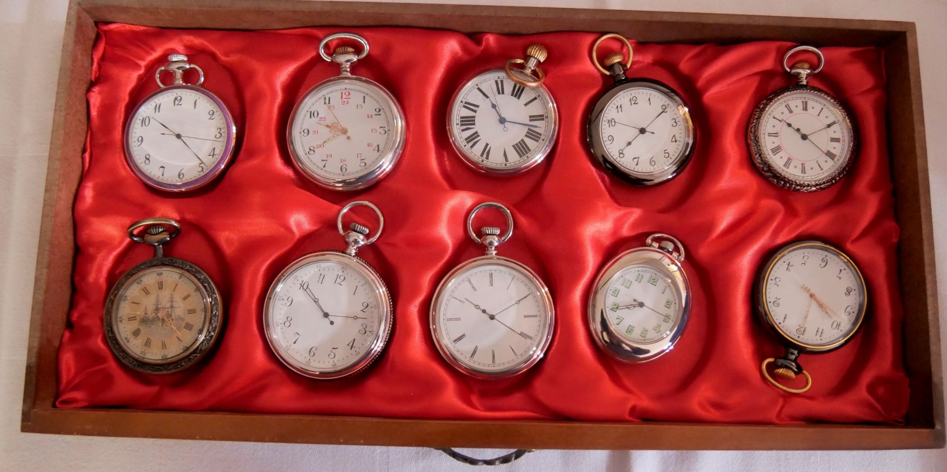 Hachette Taschenuhren Sammlung in 3 Schubladen Uhrenkasten insgesamt 3x 10 Stück. 30 TAU sehr - Image 2 of 4