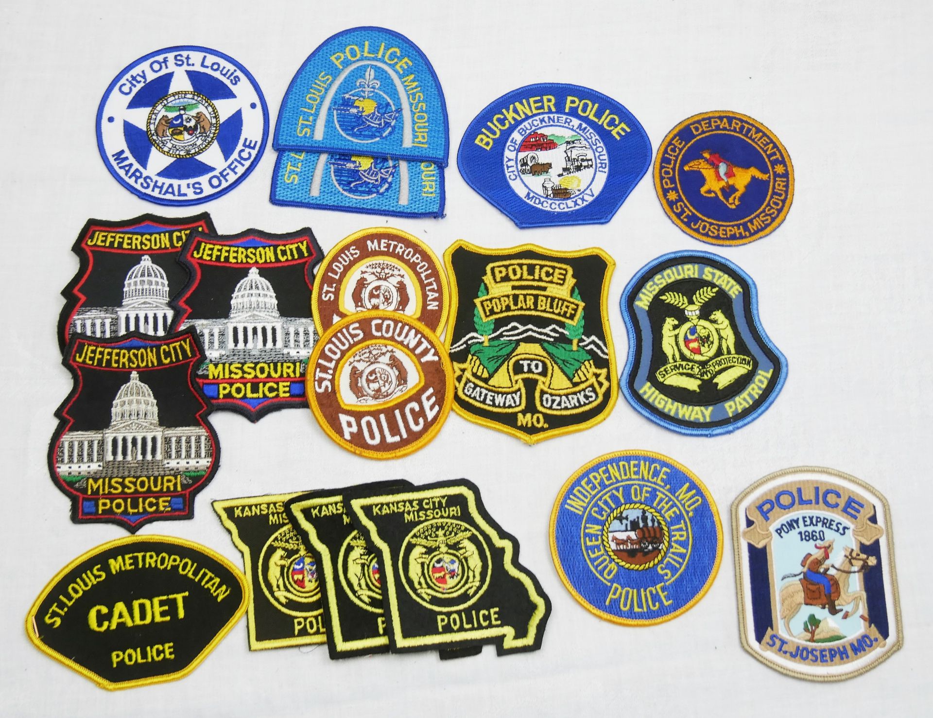 Aus Sammlung! USA Patches, Police Abzeichen Missouri. Insgesamt 18 Stück.