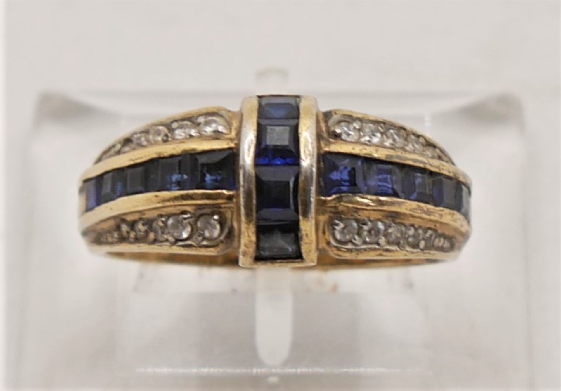 Damenring 925er Silber gepunzt,vergoldet, mit dunkelblauen Glassteinen,Ringgröße 60.