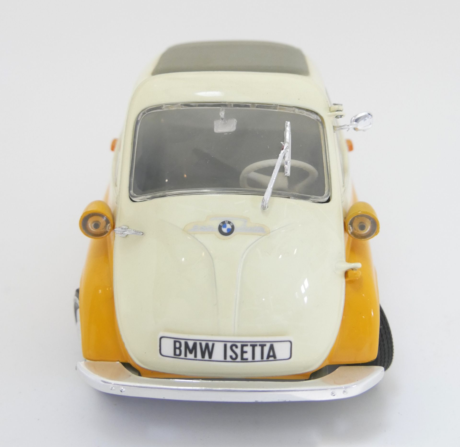 Aus Sammelauflösung! BMW Isetta 250, gelb, cremefarben. Modellauto. Maßstab 1:18, Tür zu öffnen. - Image 2 of 4