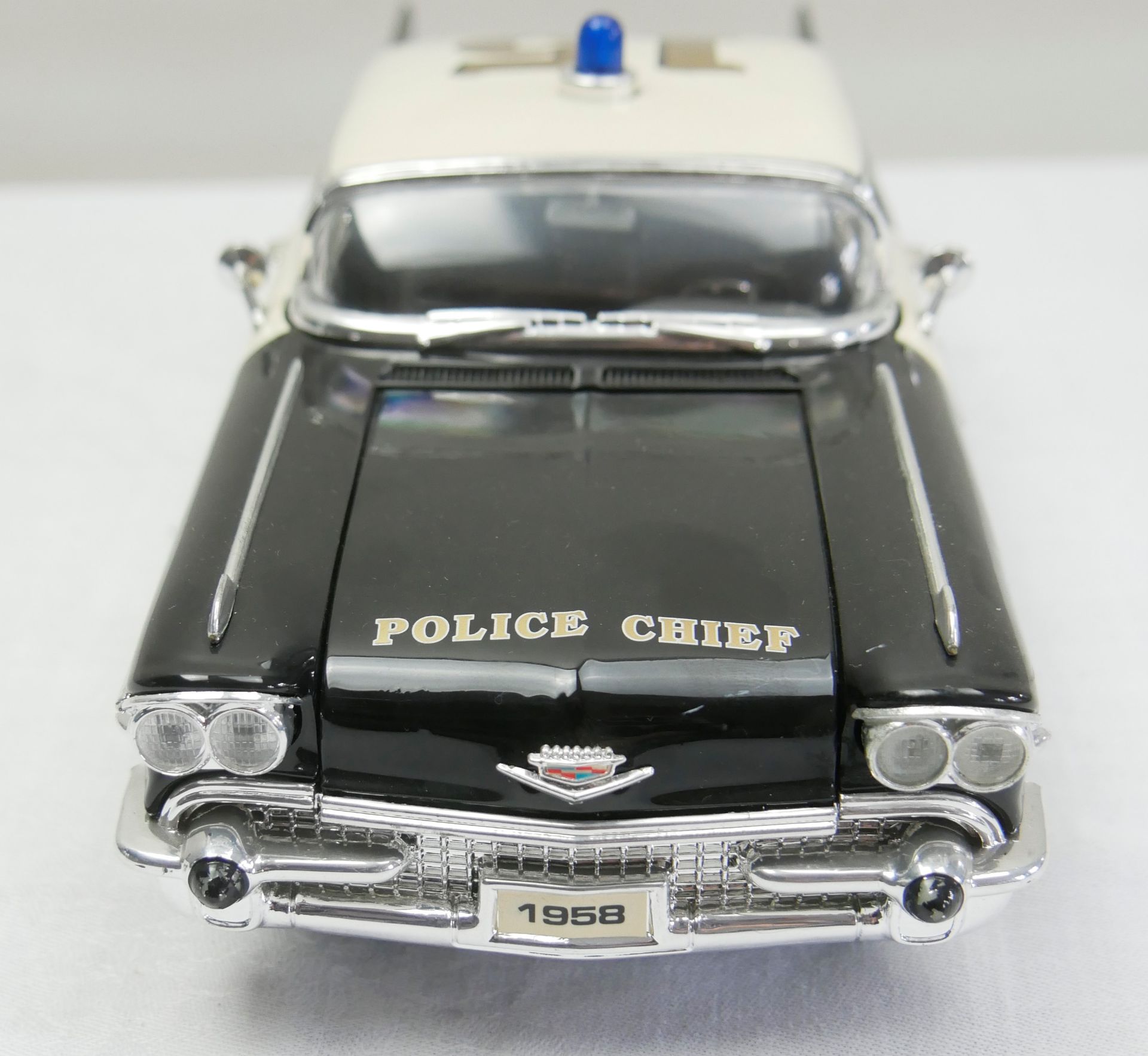 Aus Sammelauflösung! Cadillac Eldorado Seville, "Police Chief 15" schwarz metallic, Modellauto Nr. - Image 2 of 3