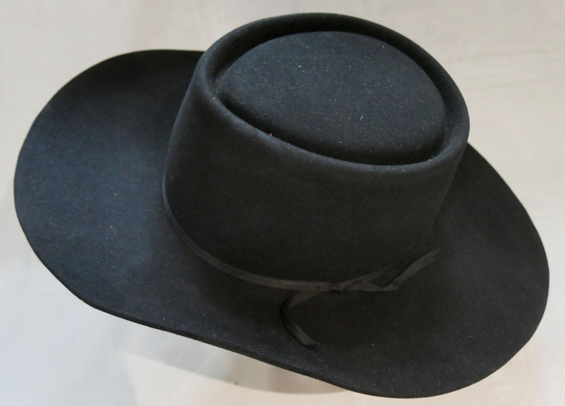Aus Sammelauflösung! Westernhut "Alexander Circle Brand" in schwarz. Hutgröße 7 1/8. Leicht - Bild 2 aus 3