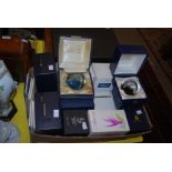 BOX CONTAINING ASSORTED BOXED CAITHNESS GLASS AND OTHER BOXED PAPERWEIGHTS, ALSO INCLUDING A SMALL