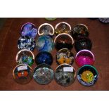 COLLECTION OF SIXTEEN ASSORTED CAITHNESS GLASS PAPERWEIGHTS.