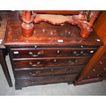 LATE 18TH CENTURY MAHOGANY BACHELORS CHEST OF SMALL PROPORTIONS IN A RECTANGULAR FORM, WITH BRUSH