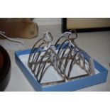 A PAIR OF SHEFFIELD SILVER FIVE BAR TOAST RACKS, MAKER COOPER BROTHERS & SONS LTD, SHEFFIELD 1936,
