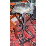 A 20TH CENTURY WROUGHT IRON GARDEN / CONSERVATORY OCCASIONAL TABLE WITH GLASS TILE TOP, 71CM HIGH