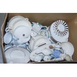 BOX - ASSORTED TABLEWARE TO INCLUDE WEDGWOOD JASPER CONRAN COFFEE SETS, VILLEROY & BOCH CANDLE