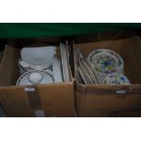 BOX CONTAINING MASONS 'REGENCY' PATTERN PART DINNER SET AND A BOX CONTAINING IRISH ARKLOW MID-