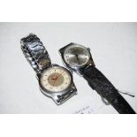 A VINTAGE RECORD WATCH CO GENTS WRISTWATCH WITH EXPANDABLE STRAP, TOGETHER WITH A VINTAGE SEKONDA