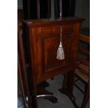 LATE 19TH/ EARLY 20TH CENTURY MAHOGANY FALL-FRONT WRITING DESK, OPENING TO A FITTED INTERIOR WITH