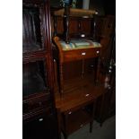 A GROUP OF FURNITURE TO INCLUDE MAHOGANY SIDE TABLE, TWO TIER MAHOGANY OCCASIONAL TABLE, STRING