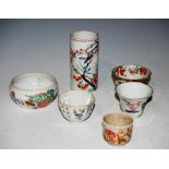 SMALL COLLECTION OF CHINESE PORCELAIN TO INCLUDE CAFE AU LAIT GROUND TEA BOWL, SMALL BOWL