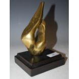 SMALL BRASS ABSTRACT SCULPTURE IN THE MANNER OF HENRY MOORE, SIGNED TO BASE 'A GILBRA 3', MOUNTED ON