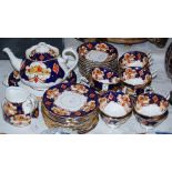 ROYAL ALBERT HEIRLOOM PATTERN PART TEA SET.