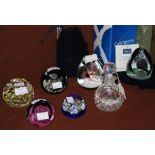 SEVEN ASSORTED PAPERWEIGHTS TO INCLUDE CAITHNESS GLASS BUD ROSE INKWELL AND STOPPER, BOXED CAITHNESS