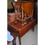 A 19TH CENTURY MAHOGANY PEMBROKE TABLE WITH SINGLE END DRAWER TOGETHER WITH AN EARLY 20TH CENTURY