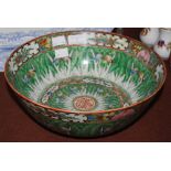 A CHINESE PORCELAIN FAMILLE ROSE CABBAGE LEAF DECORATED PUNCH BOWL, 26CM DIAMETER
