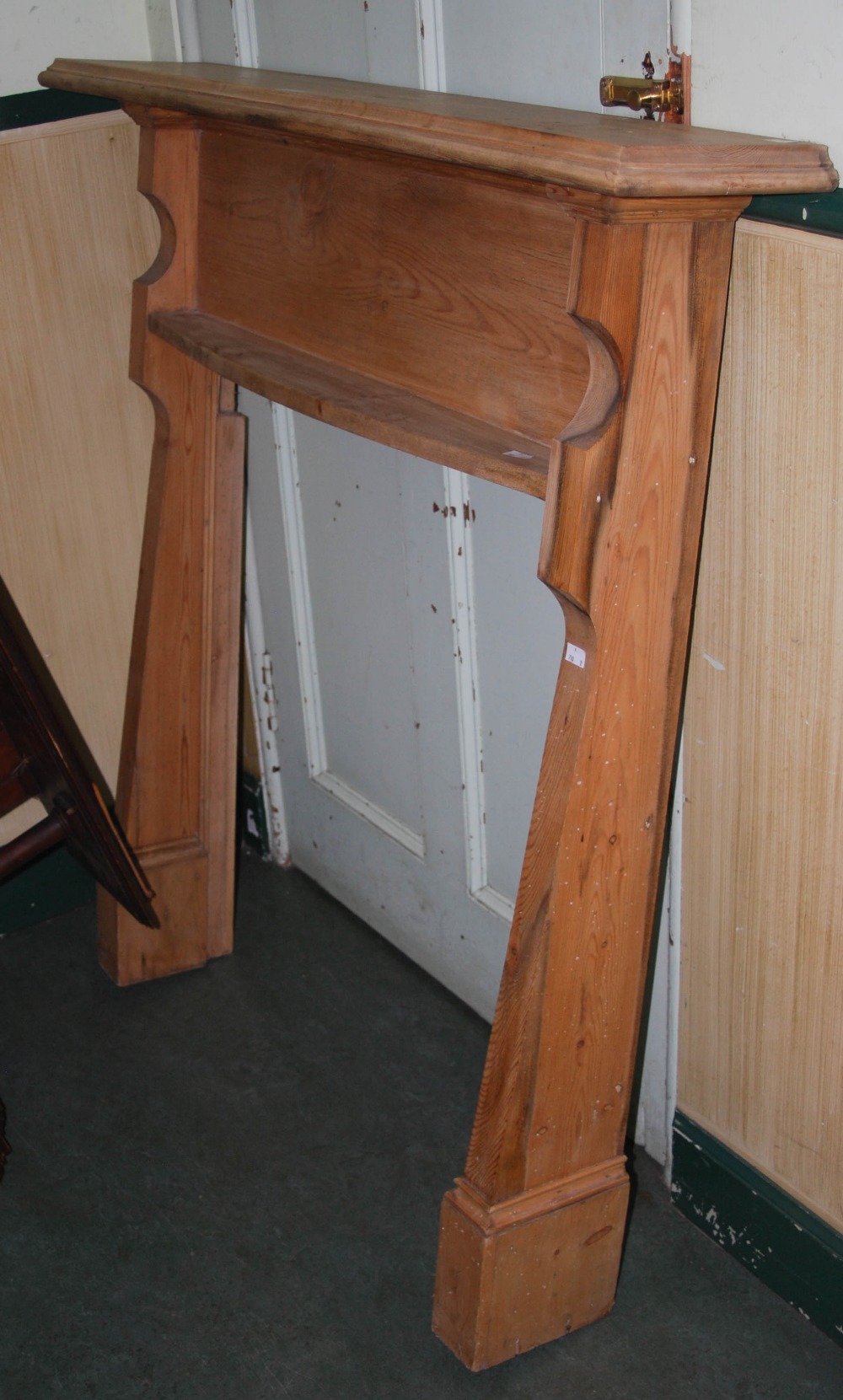 EARLY 20TH CENTURY PINE FIRE SURROUND