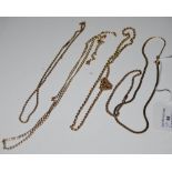THREE ASSORTED 9CT GOLD NECKLACES, A YELLOW METAL NECKLACE AND A YELLOW METAL BRACELET
