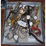 A COLLECTION OF ASSORTED WRISTWATCHES, TO INCLUDE EXAMPLES BY CITIZEN, LORUS, ACCURIST ETC