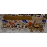 ROYAL INTEREST - A MID 20TH CENTURY BOXED CRESCENT CORONATION PROCESSION AND COACH