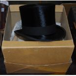 A VINTAGE TOP HAT BY RW FORSYTH EDINBURGH & GLASGOW