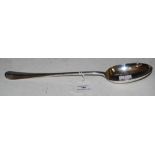 A VICTORIAN SILVER SERVING SPOON, LONDON, 1893, MAKERS MARK OF W G OVER J L, RAT TAIL PATTERN, 4.9