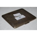 A BIRMINGHAM SILVER CIGARETTE CASE WITH ENGINE TURNED DETAIL, 3.9 TROY OZS