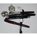 A COLLECTION OF ITEMS TO INCLUDE VINTAGE OSMIROID FOUNTAIN PENS, PARKER FOUNTAIN PEN, PARKER INK